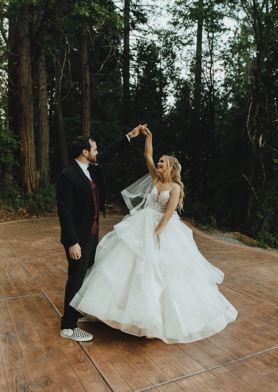 Groom spin bride